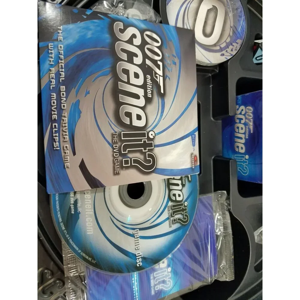 007 Scene It? Edition DVD Board Game Screenlife 2004 Complete James Bond Vintage